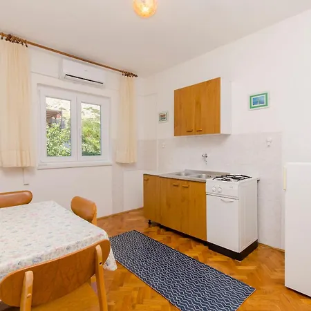 Bepo I Marija Pag Apartman Pag Town